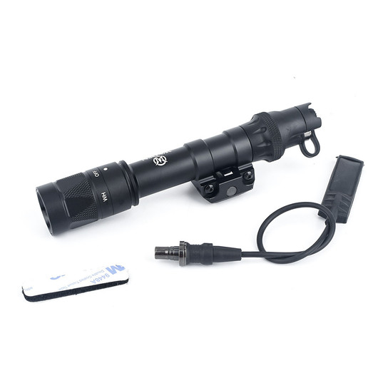 Svítilny-Taktická svítilna M600W Scout (strobo) s duálním spínáním SL07 - Černá